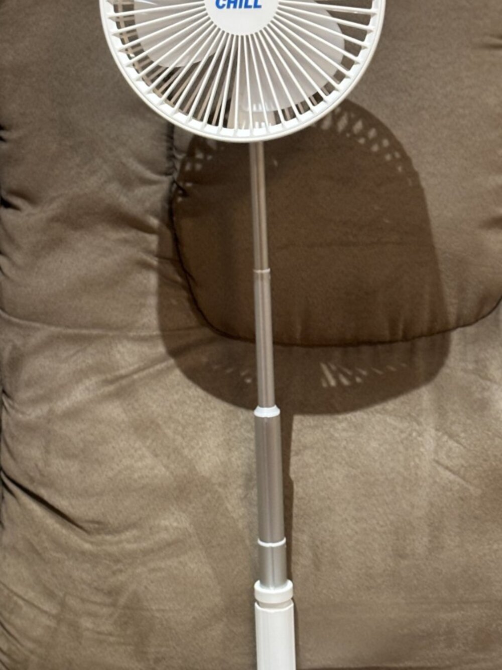 Cool Chill Telescopic Rotating Fan - Picture 4 of 7